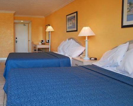 Holiday Inn Express & Suites Nassau Chambre photo